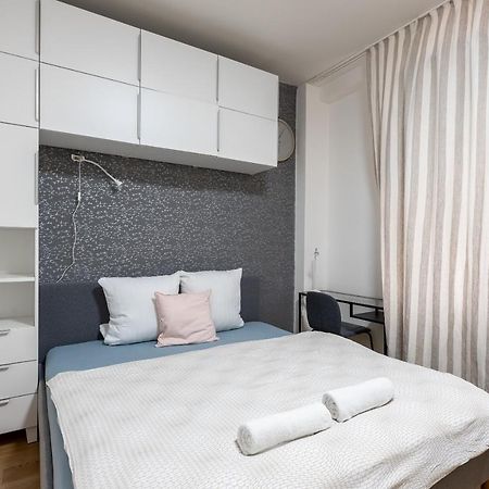 Lotus Apartment ปราก ภายนอก รูปภาพ