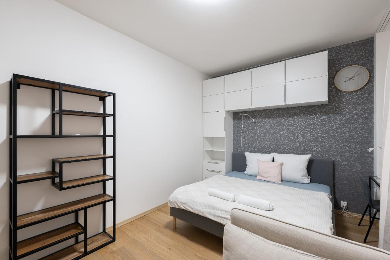 Lotus Apartment ปราก ภายนอก รูปภาพ